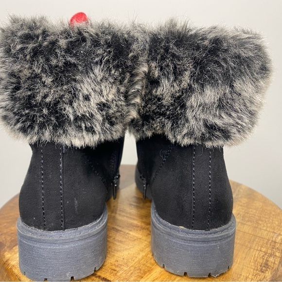 Faux Fur and suede Lug Sole Ankle Chelsea Work boot Size 9 - Picture 4 of 9